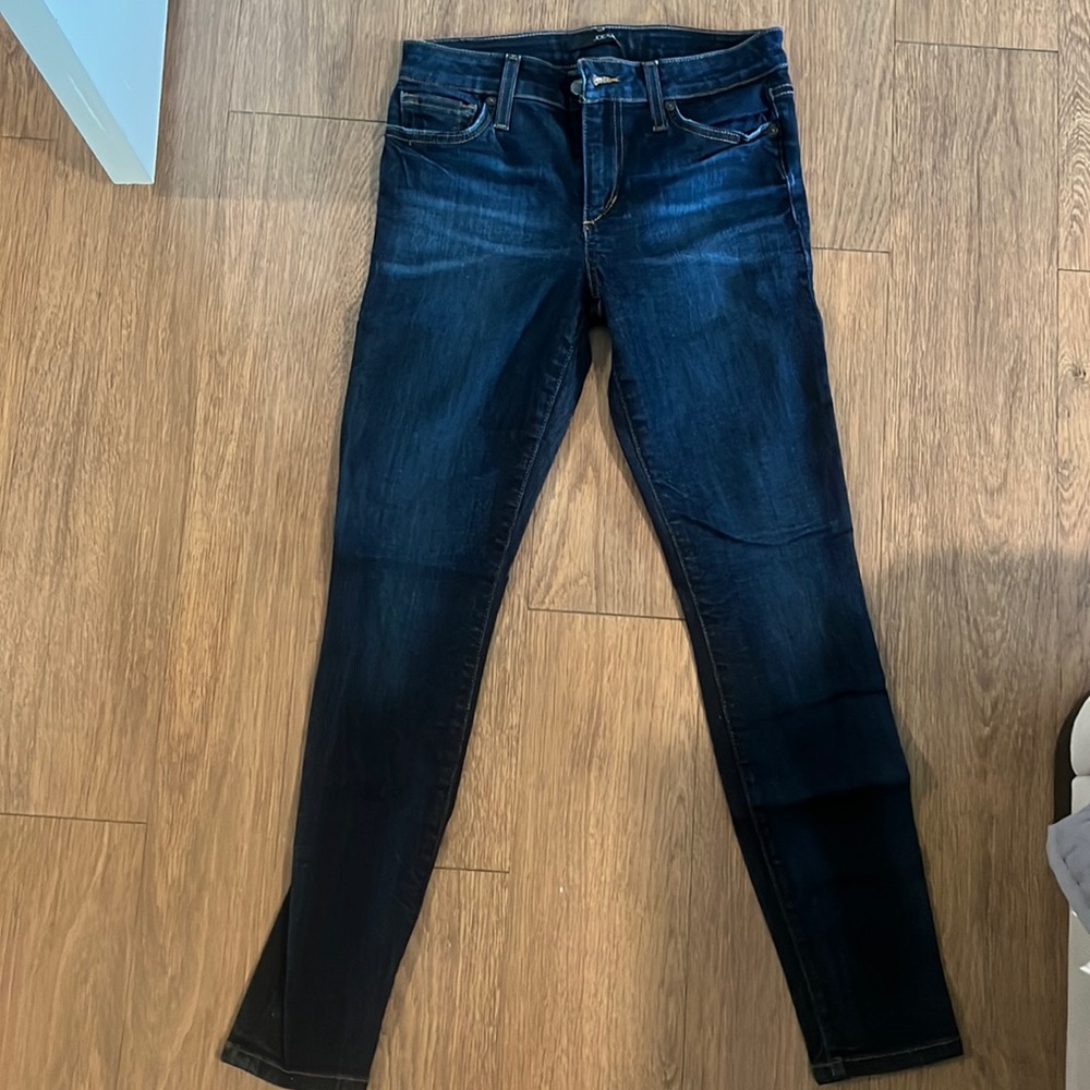 Joes jeans. Dark wash skinny.